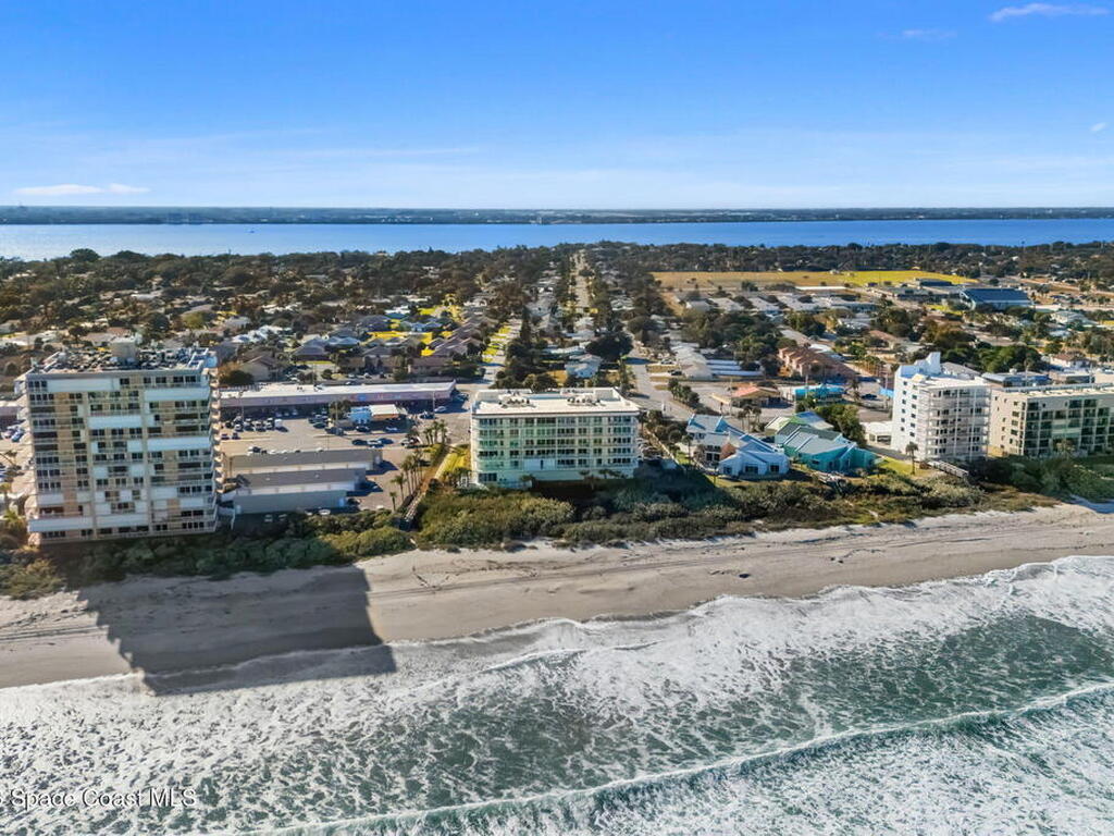 925 N Highway A1a, Indialantic, FL 32903