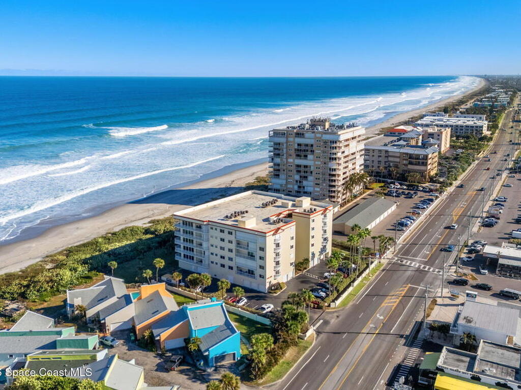 925 N Highway A1a, Indialantic, FL 32903