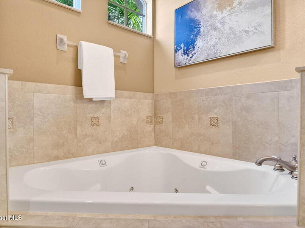 4356 Davidia Drive, Melbourne, FL 32934