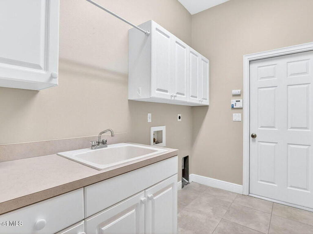 4356 Davidia Drive, Melbourne, FL 32934