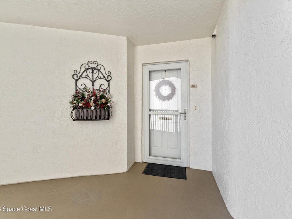 1835 S Atlantic Avenue, Cocoa Beach, FL 32931