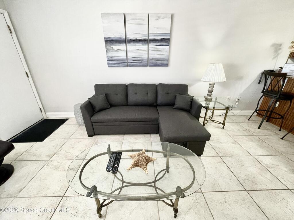 22 Tulip Avenue, Cocoa Beach, FL 32931