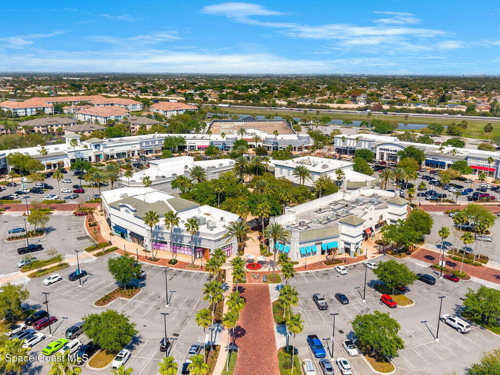 1924 Fabien Circle, Suntree, FL 32940