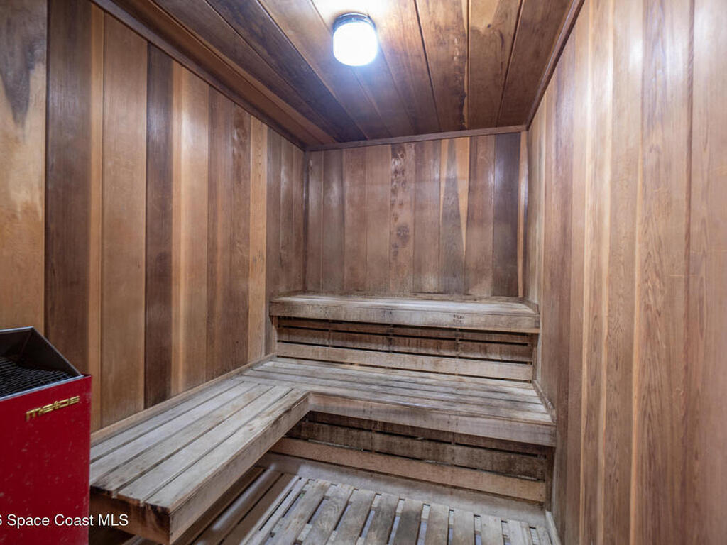 3060 N Atlantic Avenue, Cocoa Beach, FL 32931