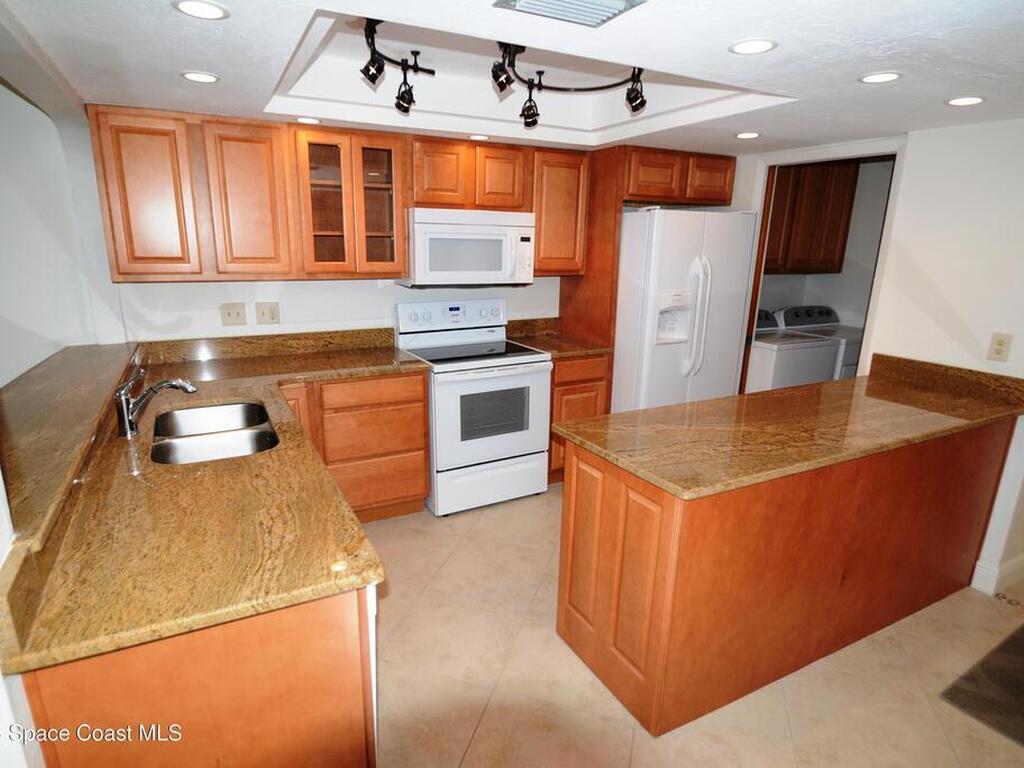 8500 Ridgewood Avenue, Cape Canaveral, FL 32920