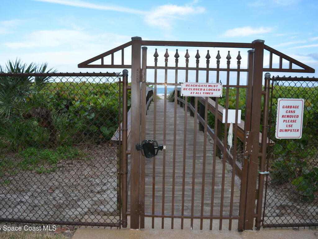 8500 Ridgewood Avenue, Cape Canaveral, FL 32920