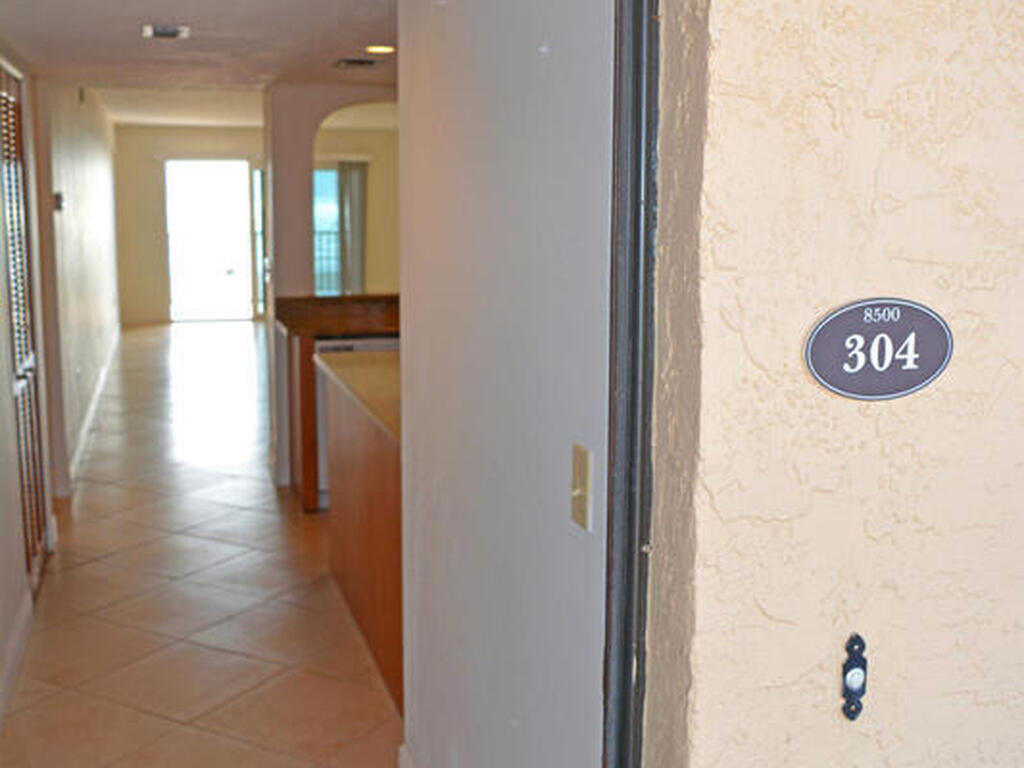 8500 Ridgewood Avenue, Cape Canaveral, FL 32920