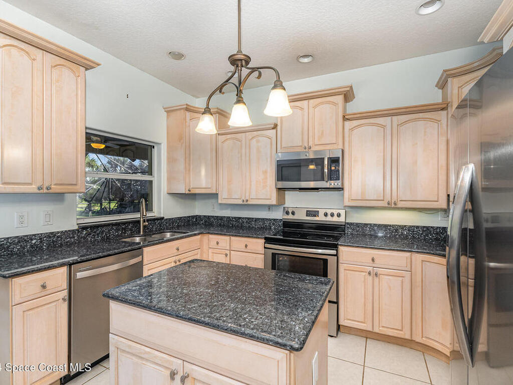 4020 Turkey Point Drive, Melbourne, FL 32934