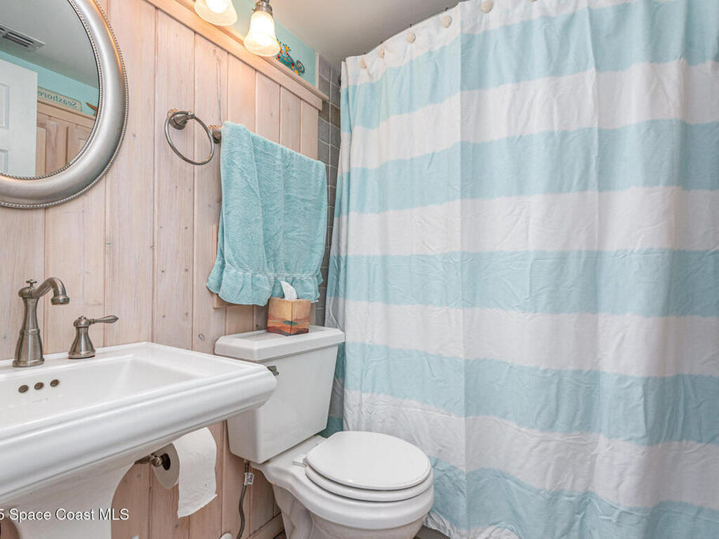 995 N Highway A1a, Indialantic, FL 32903