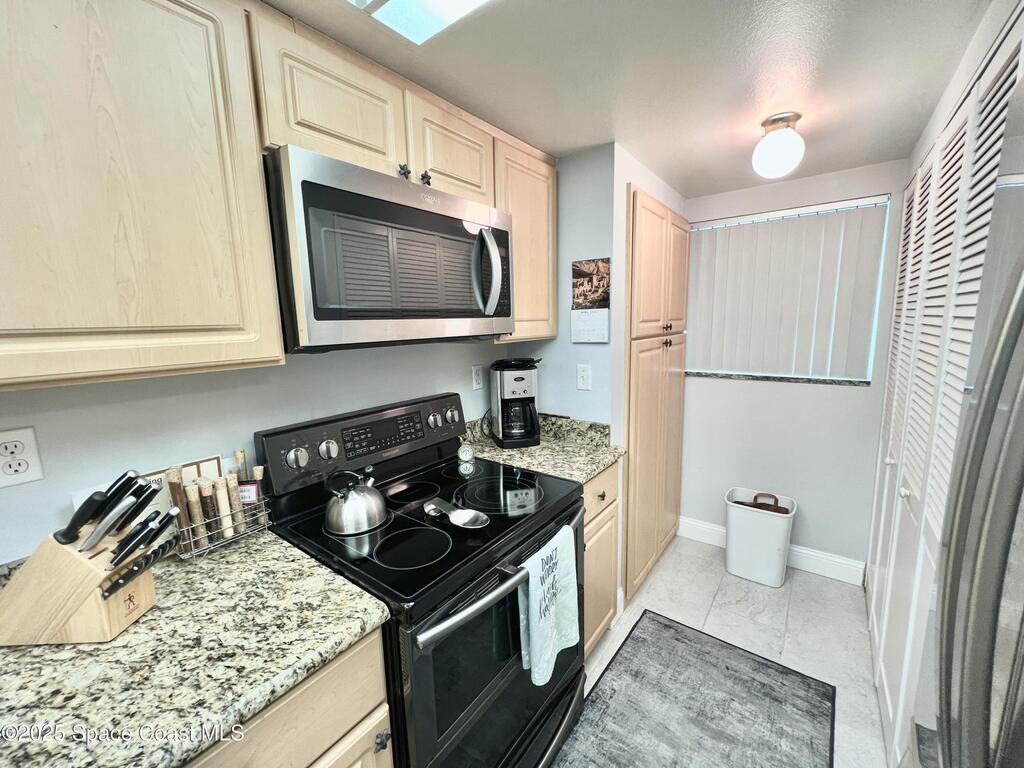 640 N Atlantic Avenue, Cocoa Beach, FL 32931