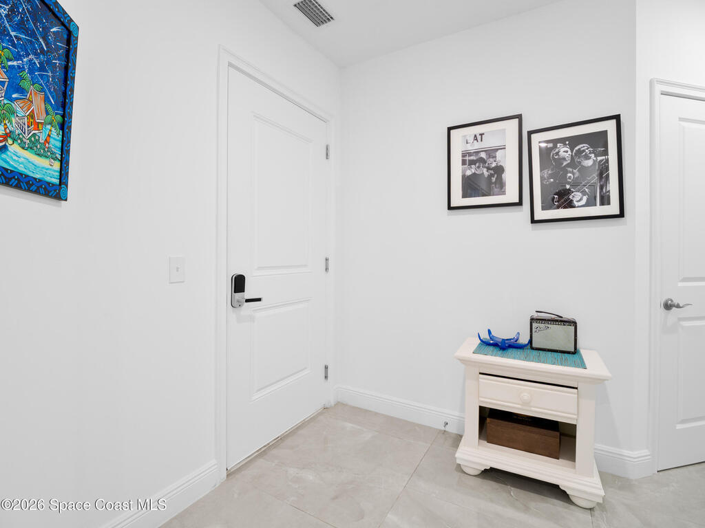 735 Pilot Lane, Merritt Island, FL 32952