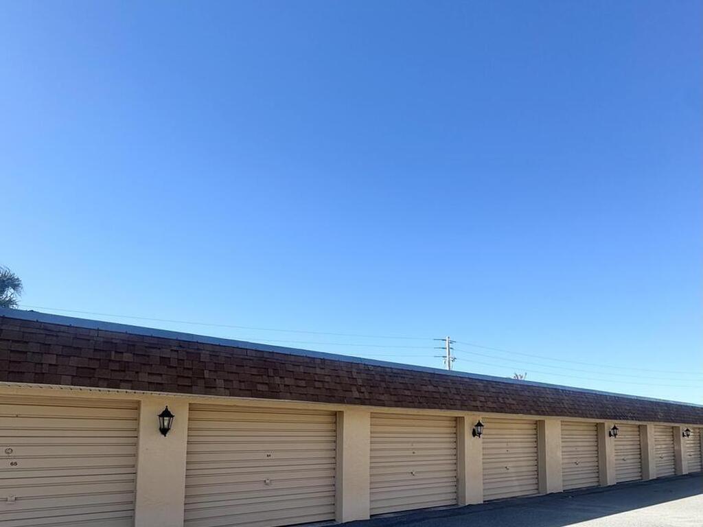 8496 S Ridgewood Avenue, Cape Canaveral, FL 32920