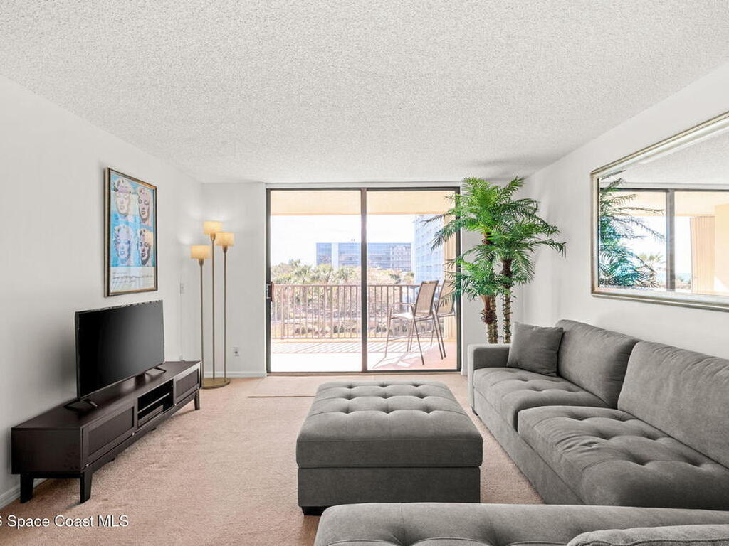 1830 N Atlantic Avenue, Cocoa Beach, FL 32931