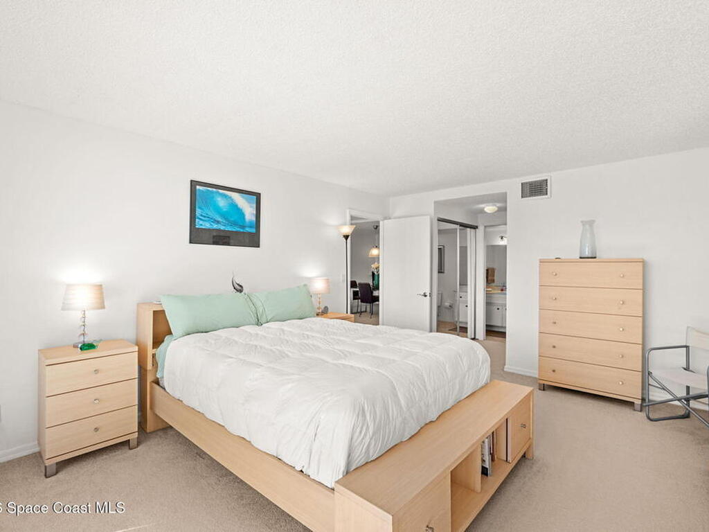 1830 N Atlantic Avenue, Cocoa Beach, FL 32931