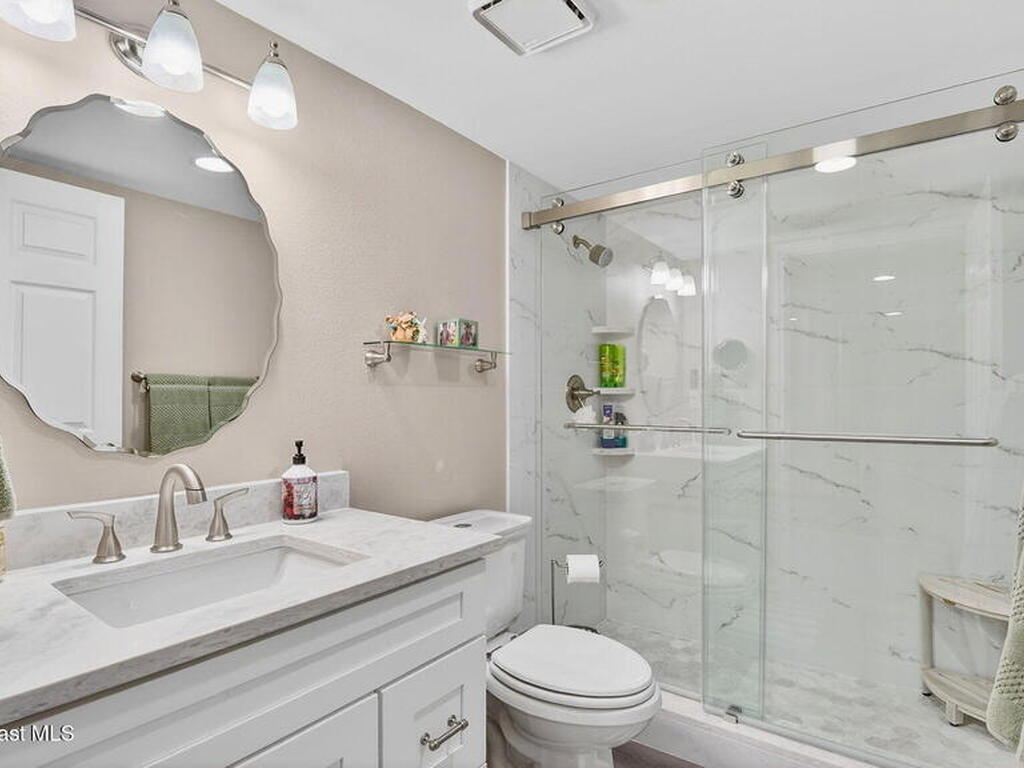 8472 Ridgewood Avenue, Cape Canaveral, FL 32920