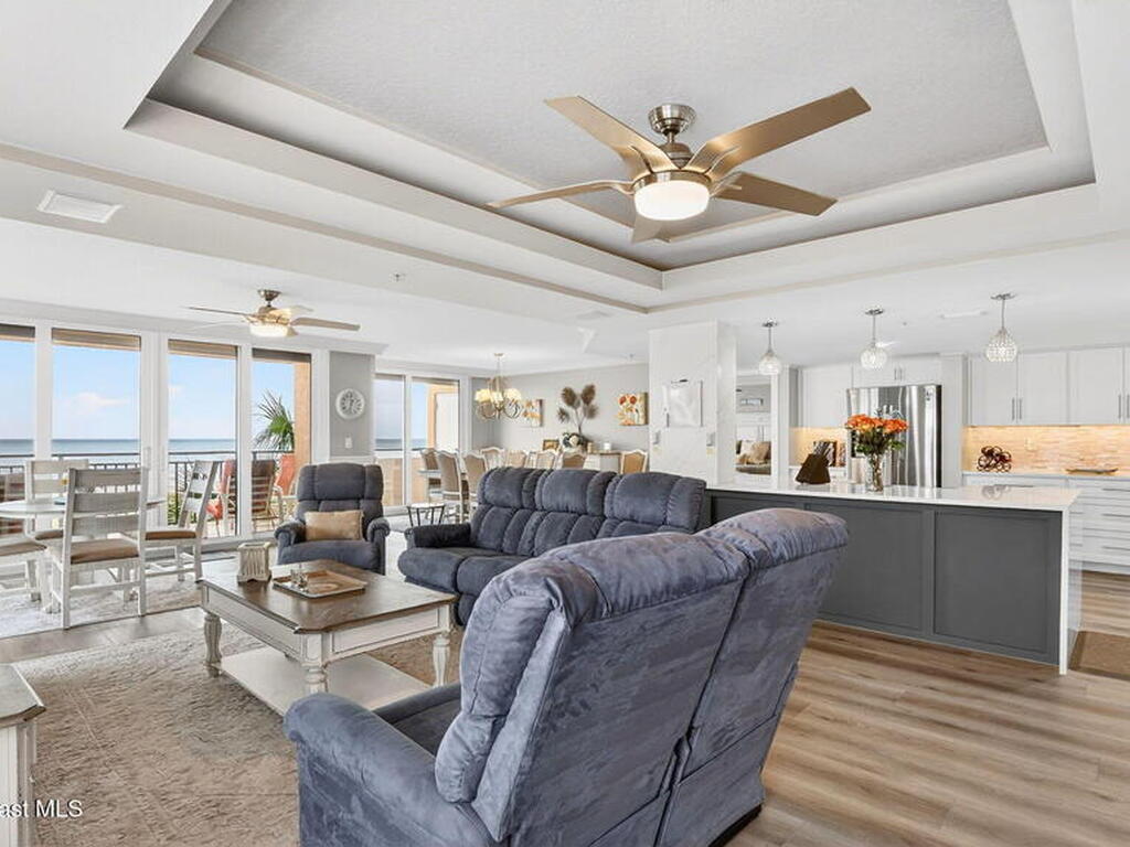 8472 Ridgewood Avenue, Cape Canaveral, FL 32920