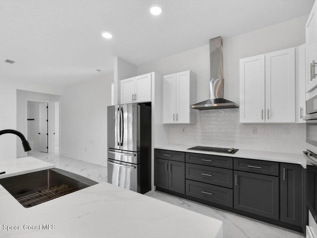 1486 Hayworth Circle, Palm Bay, FL 32907