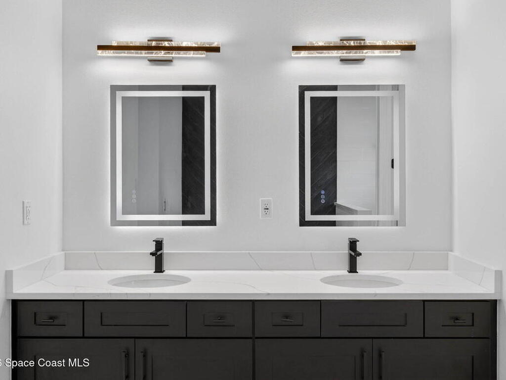 1486 Hayworth Circle, Palm Bay, FL 32907