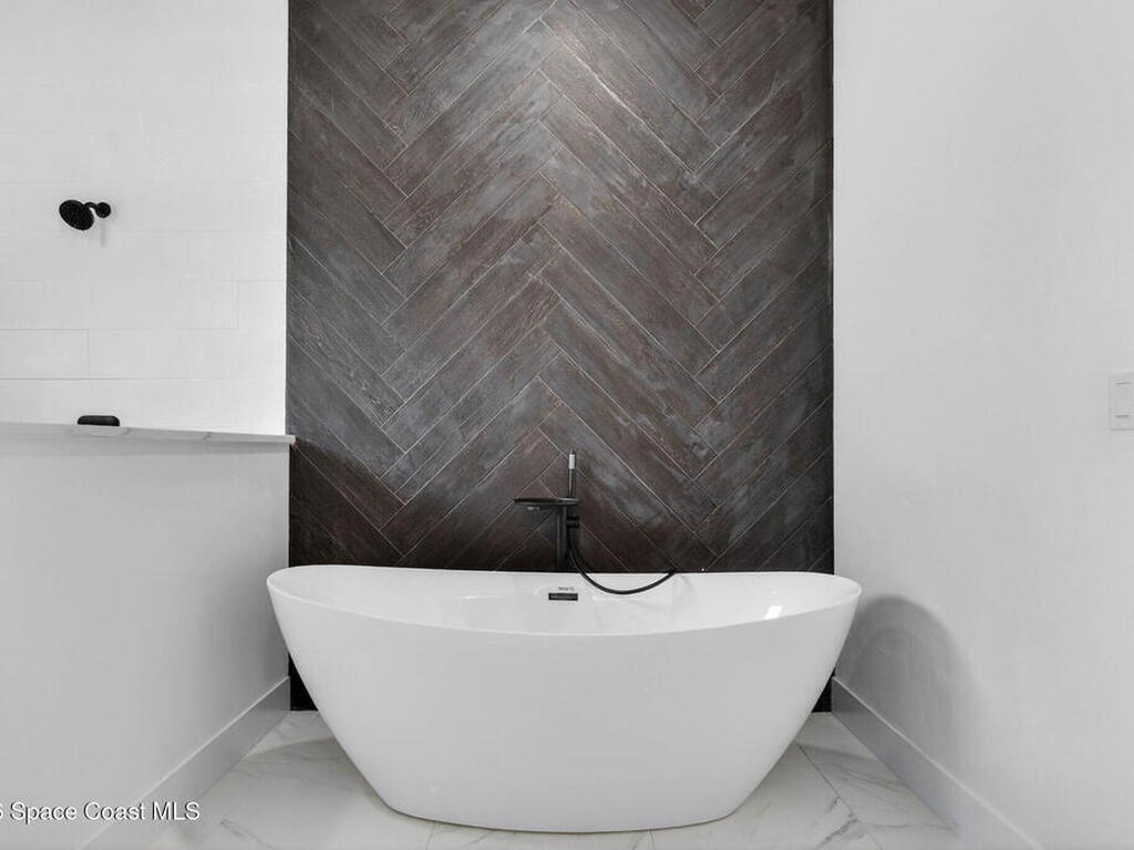 1486 Hayworth Circle, Palm Bay, FL 32907