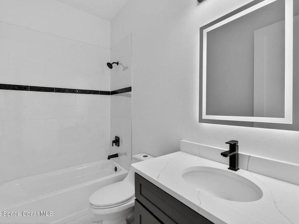 1486 Hayworth Circle, Palm Bay, FL 32907