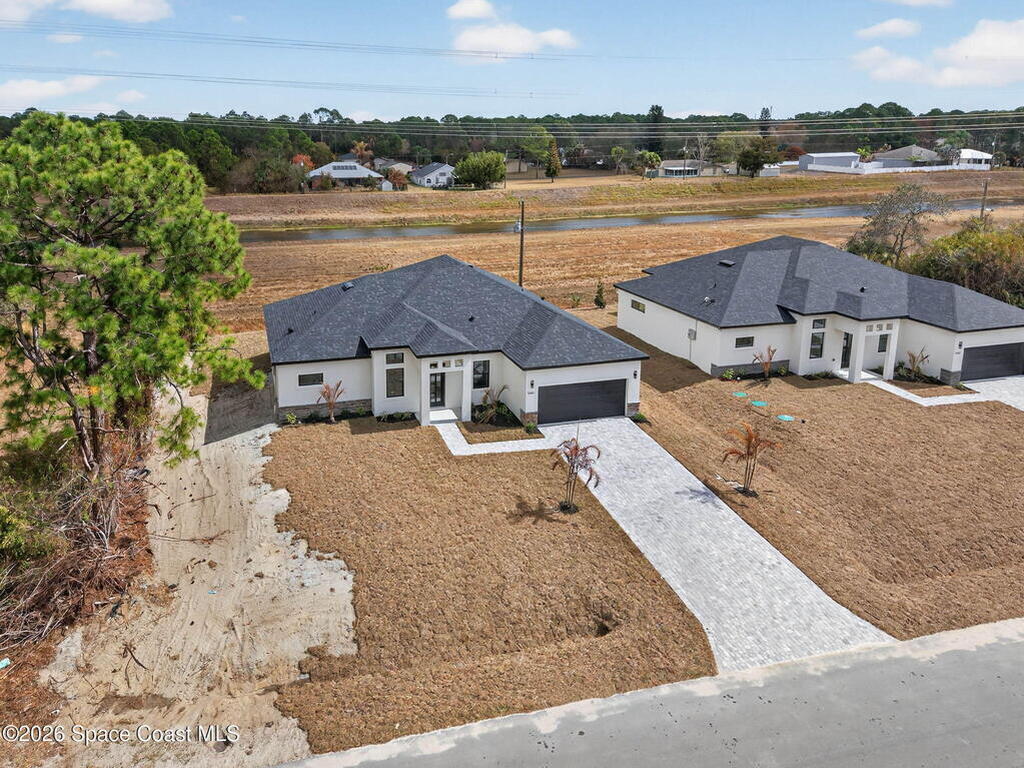 1486 Hayworth Circle, Palm Bay, FL 32907