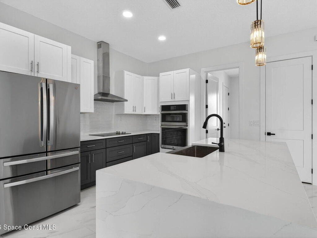 1482 Hayworth Circle, Palm Bay, FL 32907