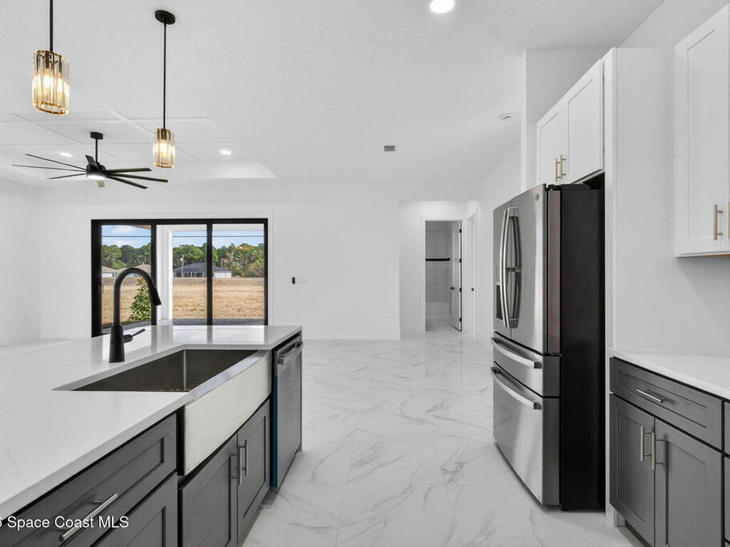 1482 Hayworth Circle, Palm Bay, FL 32907