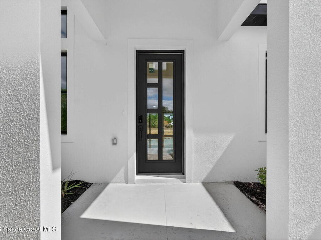 1482 Hayworth Circle, Palm Bay, FL 32907