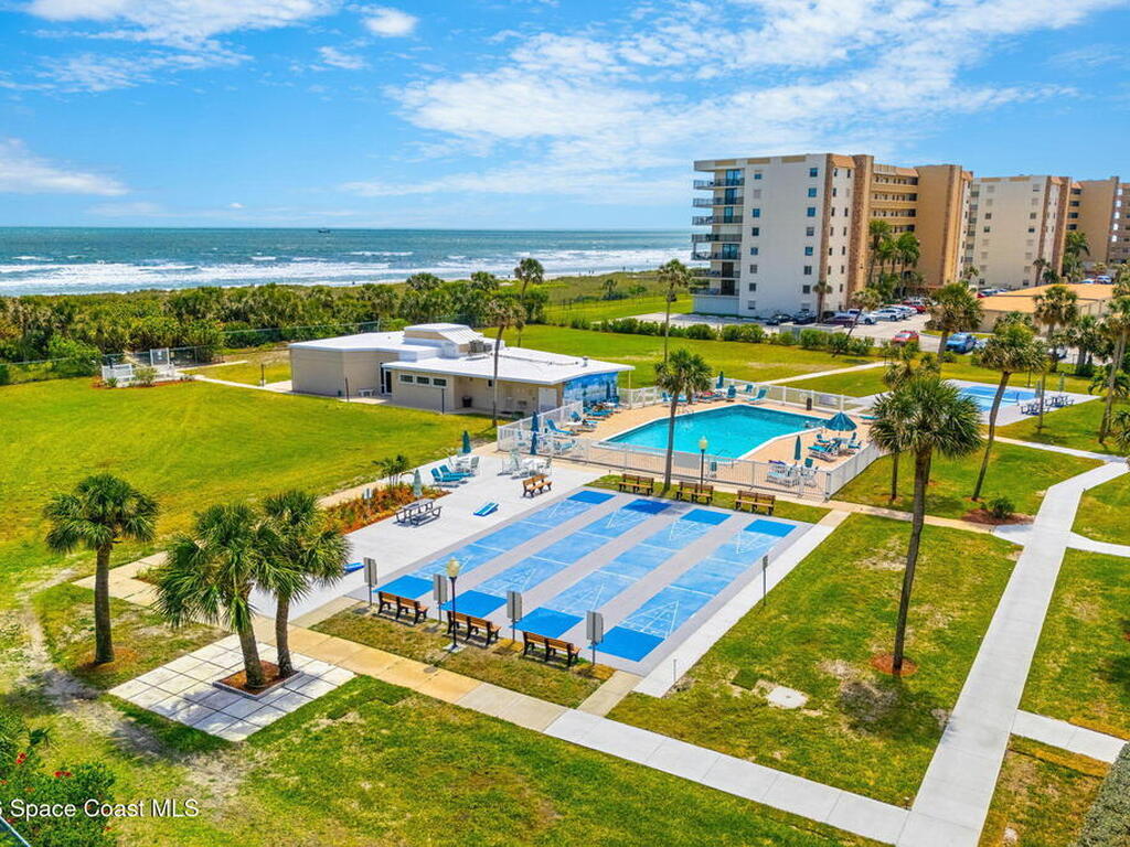 2020 N Atlantic Avenue, Cocoa Beach, FL 32931