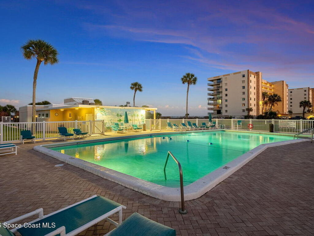 2020 N Atlantic Avenue, Cocoa Beach, FL 32931