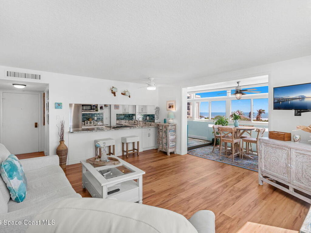 2020 N Atlantic Avenue, Cocoa Beach, FL 32931