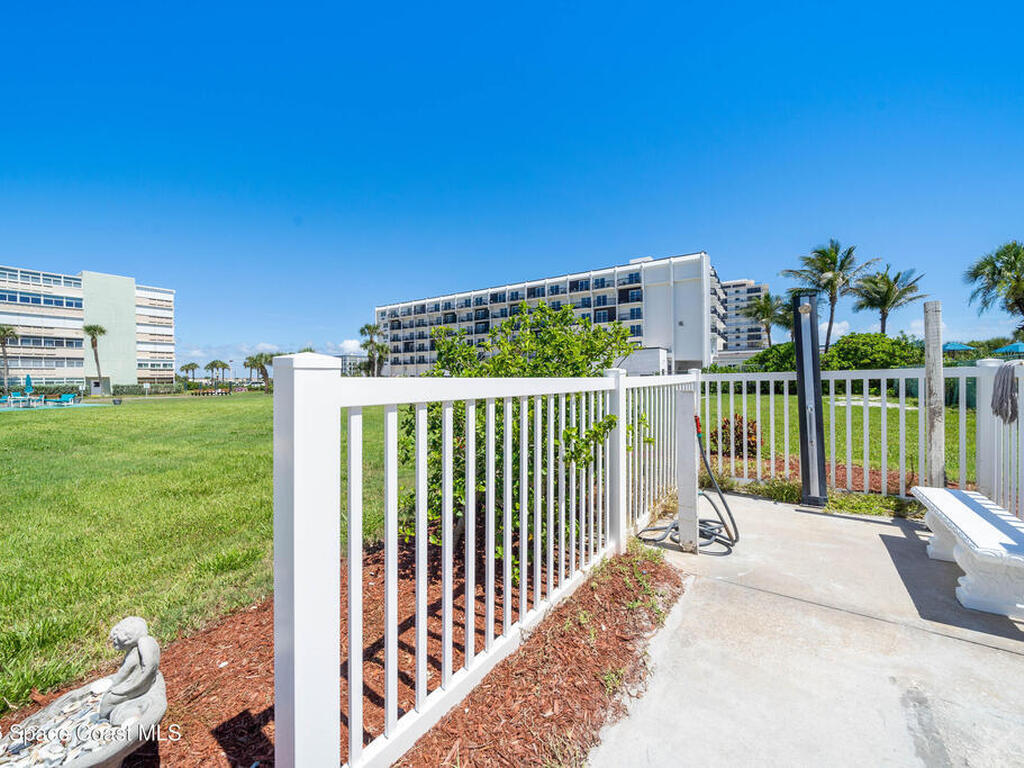 2020 N Atlantic Avenue, Cocoa Beach, FL 32931