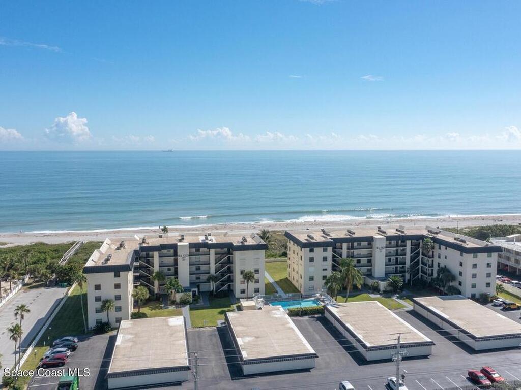4570 Ocean Beach Boulevard, Cocoa Beach, FL 32931
