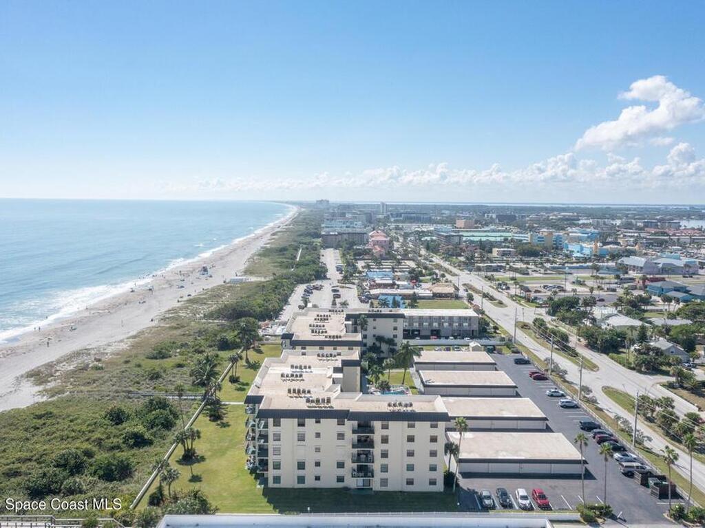 4570 Ocean Beach Boulevard, Cocoa Beach, FL 32931