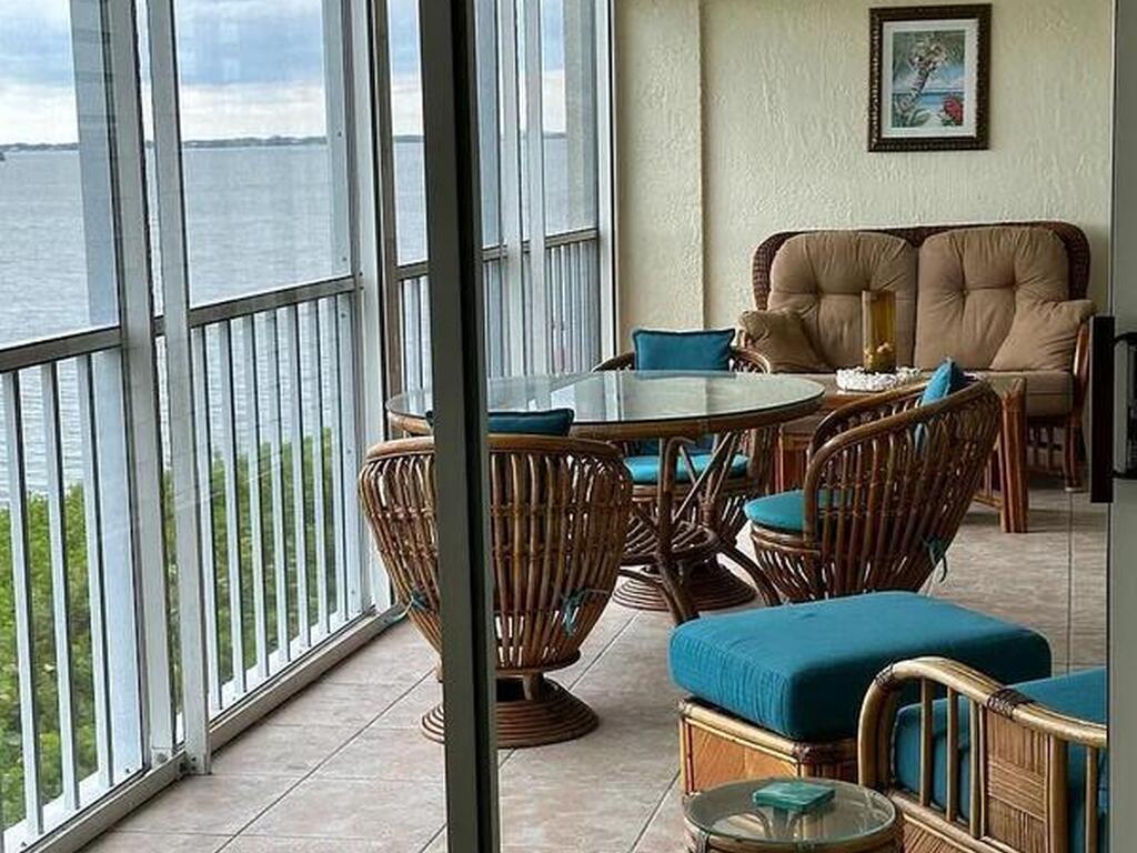 190 Pinellas Lane, Cocoa Beach, FL 32931