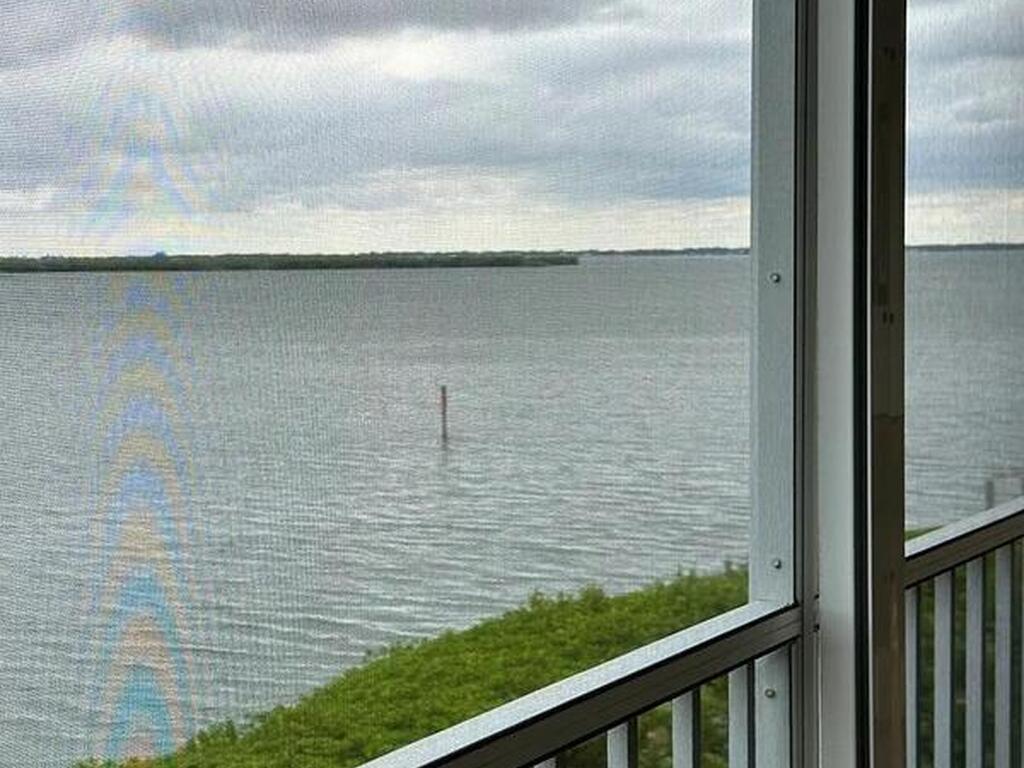 190 Pinellas Lane, Cocoa Beach, FL 32931