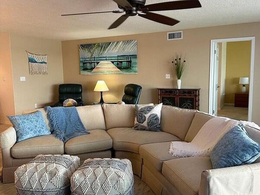 190 Pinellas Lane, Cocoa Beach, FL 32931