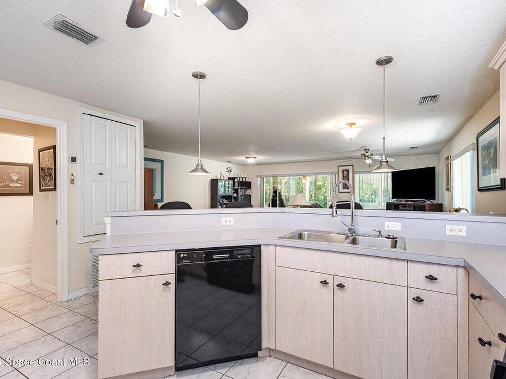 112 Plover Lane, Rockledge, FL 32955