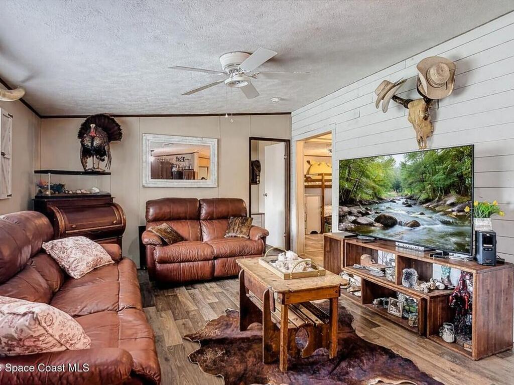 8970 Atlas Drive, St. Cloud, FL 34773