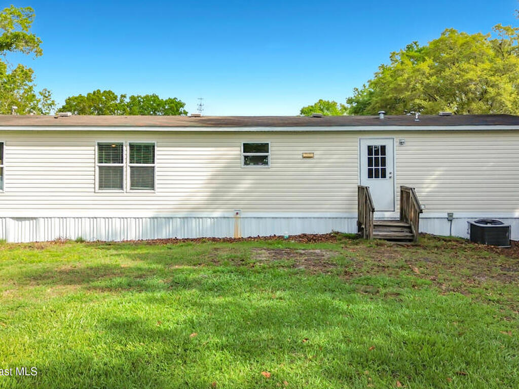 8970 Atlas Drive, St. Cloud, FL 34773