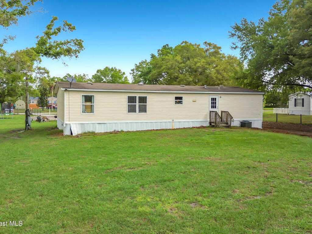 8970 Atlas Drive, St. Cloud, FL 34773