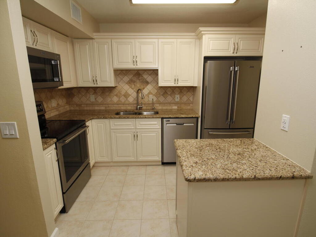 1880 Long Iron Drive, Suntree, FL 32955