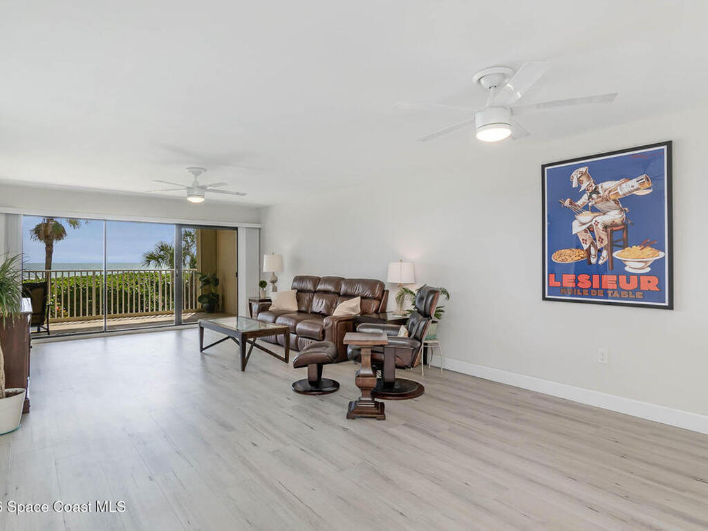 1525 S Atlantic Avenue, Cocoa Beach, FL 32931