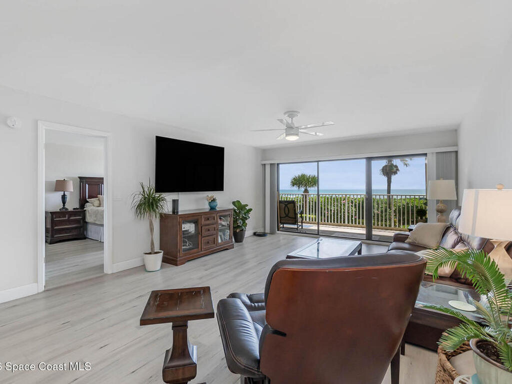 1525 S Atlantic Avenue, Cocoa Beach, FL 32931