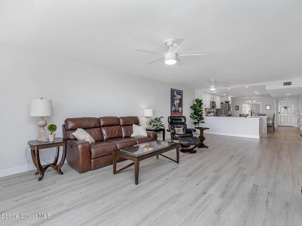 1525 S Atlantic Avenue, Cocoa Beach, FL 32931