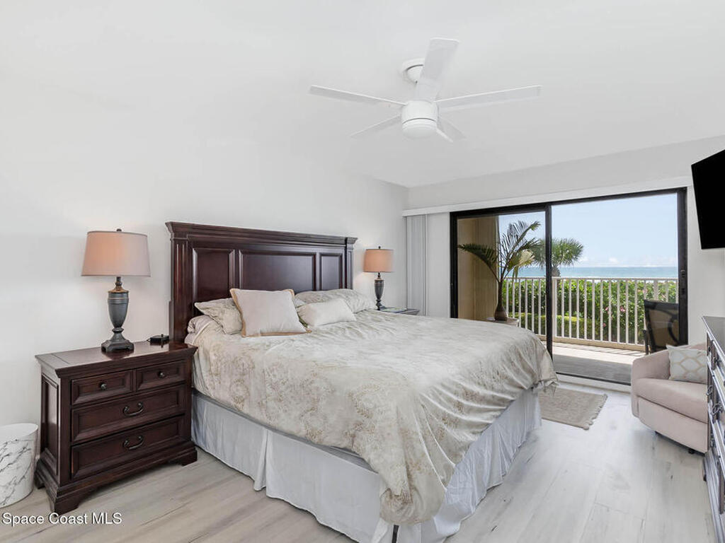 1525 S Atlantic Avenue, Cocoa Beach, FL 32931