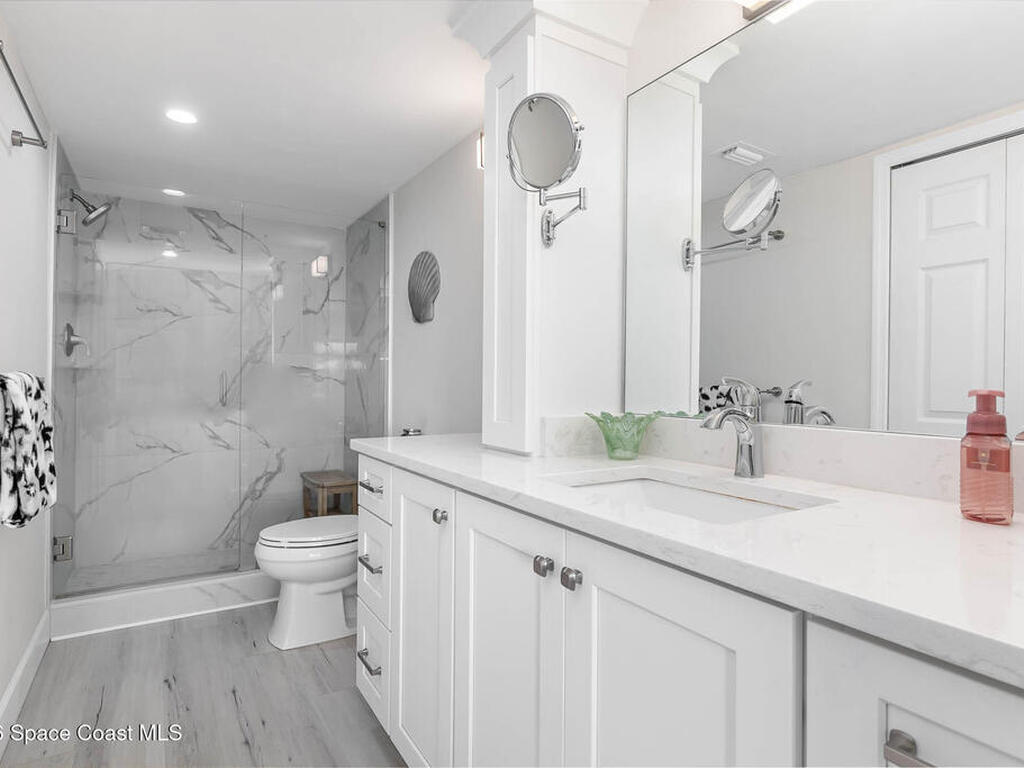 1525 S Atlantic Avenue, Cocoa Beach, FL 32931