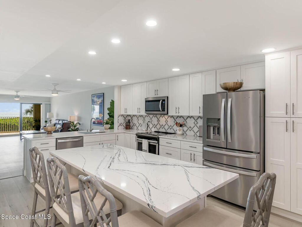 1525 S Atlantic Avenue, Cocoa Beach, FL 32931