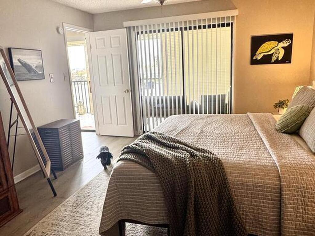 325 S Banana River Boulevard, Cocoa Beach, FL 32931