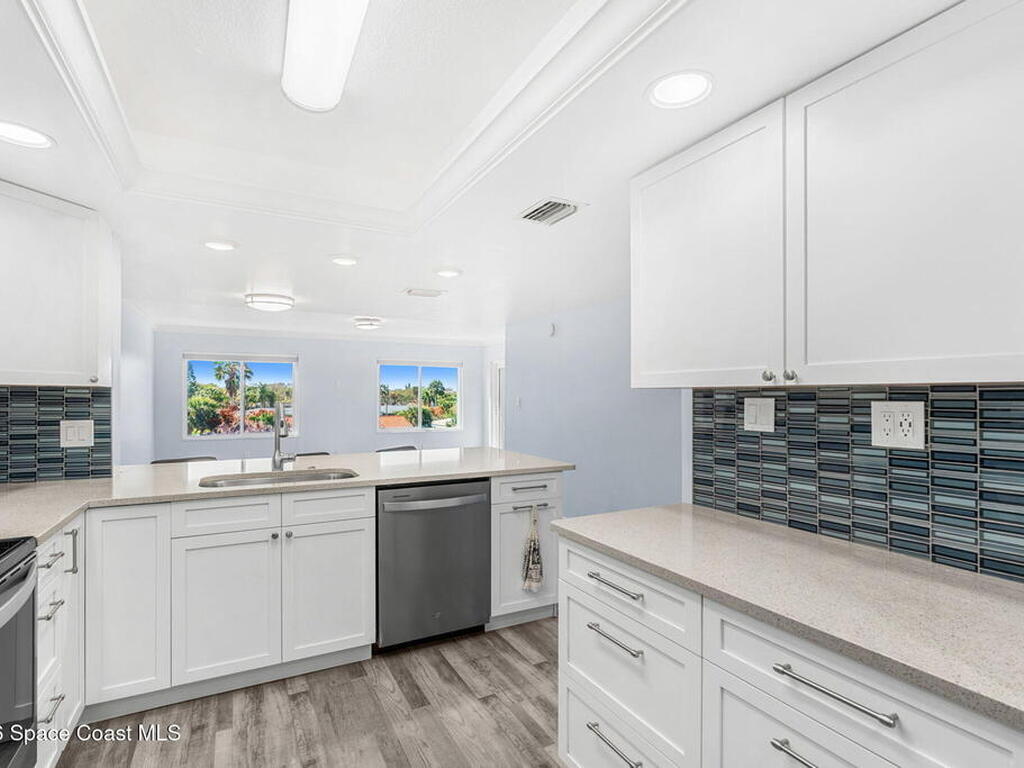 1595 N Atlantic Avenue, Cocoa Beach, FL 32931